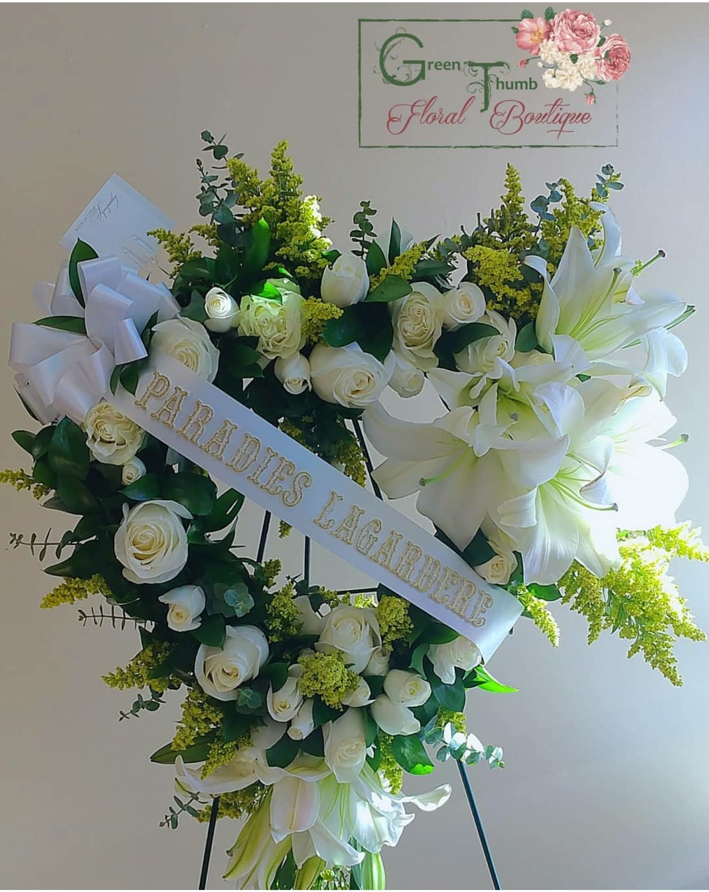 Sympathy Heart Stand