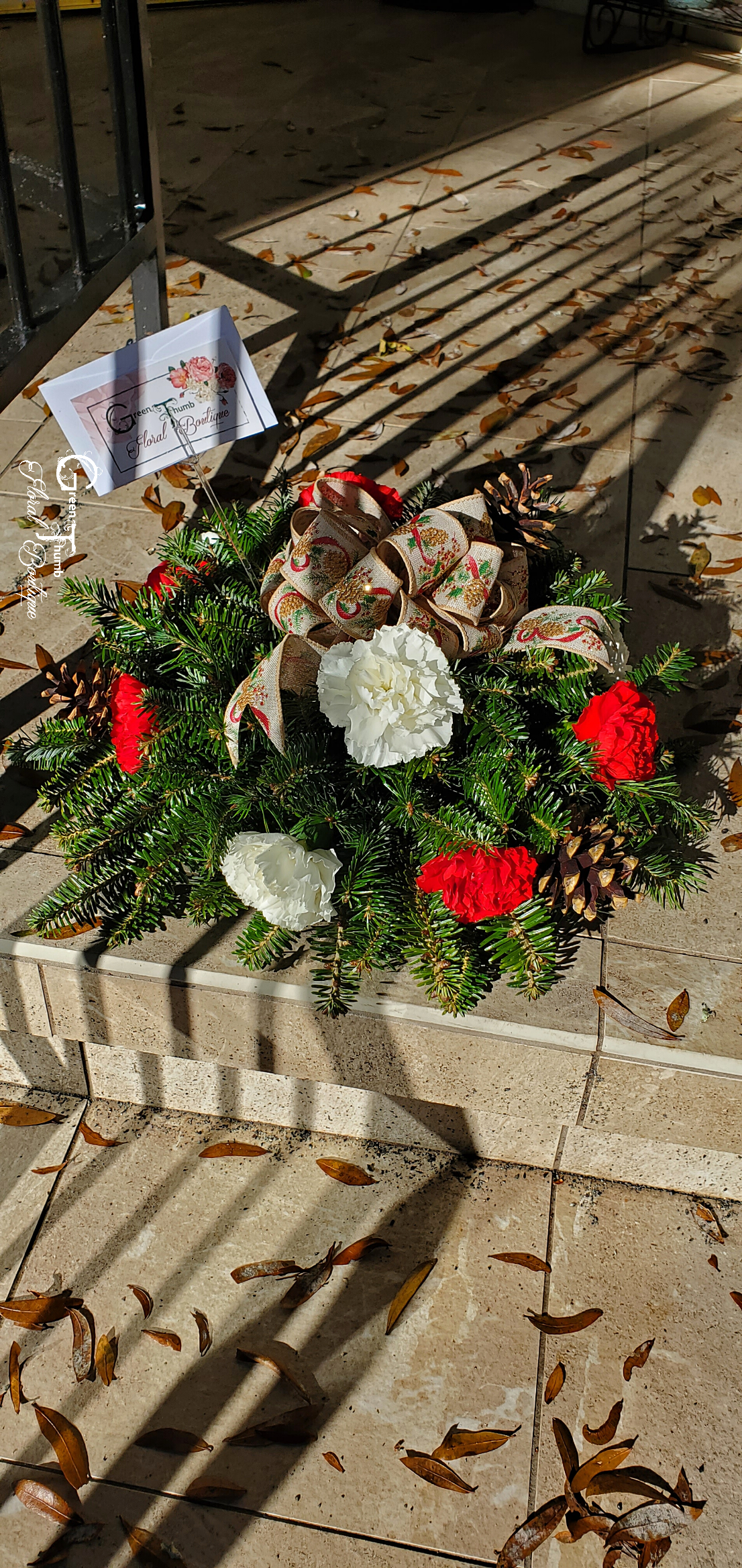 Holiday Candlelit Xmas Centerpiece