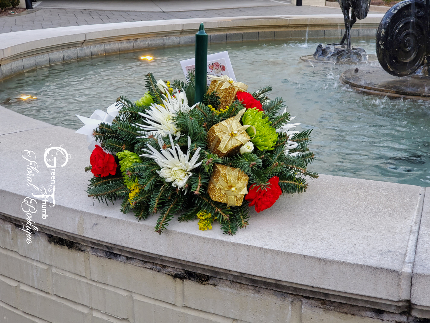 Holiday Candlelit Xmas Centerpiece