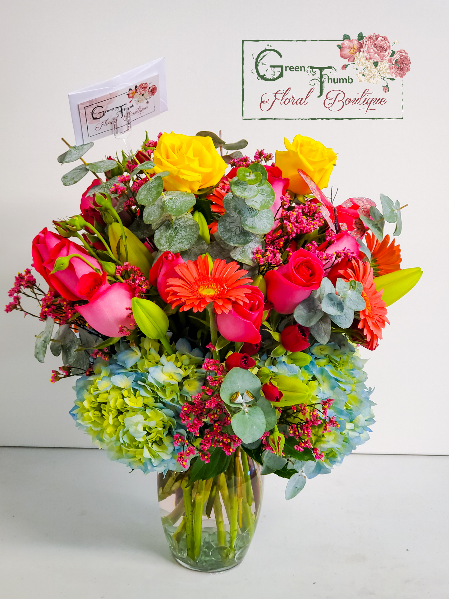 Premium Mix Blooms (16 Rose Mix Blend)