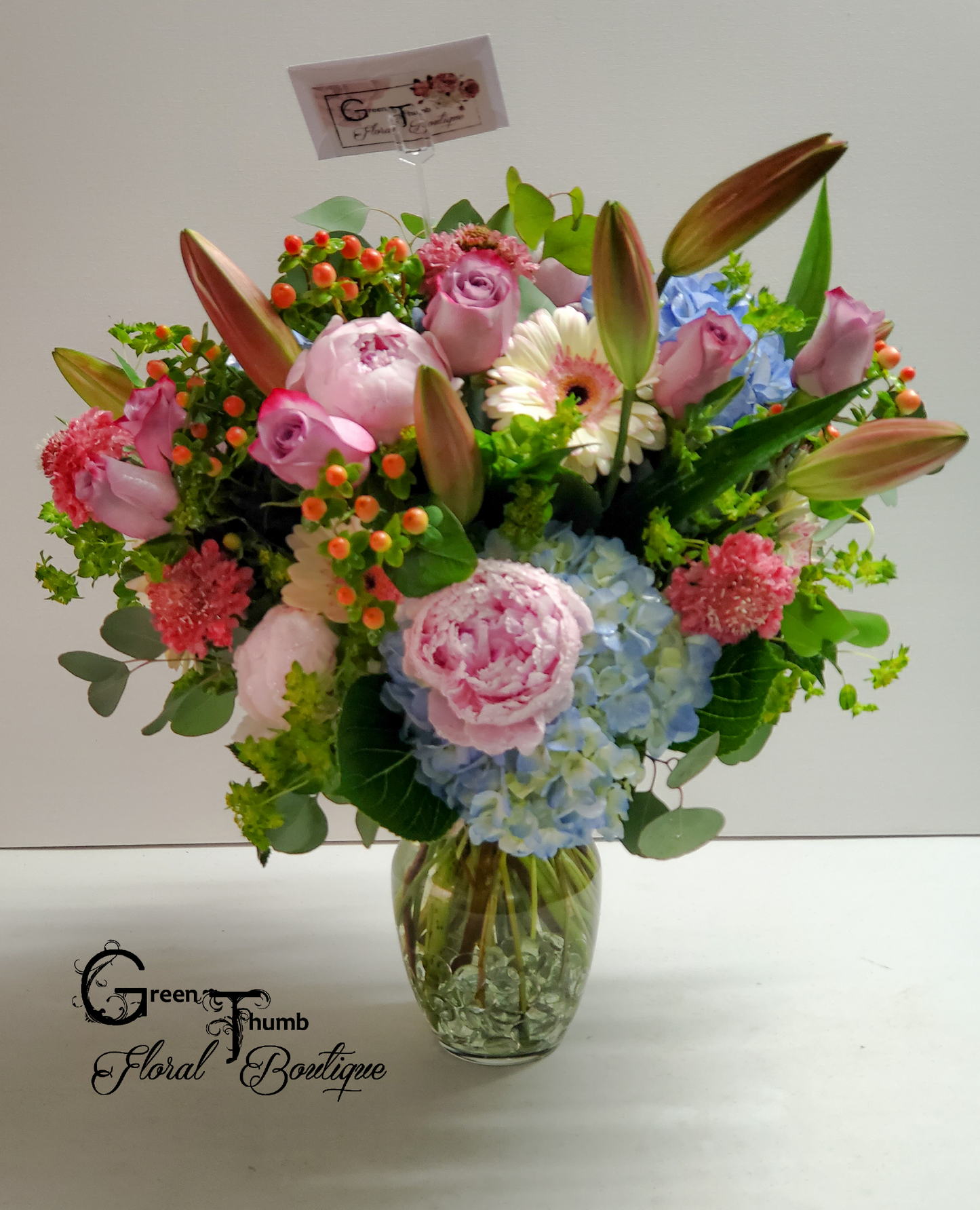 Premium Mix Blooms (16 Rose Mix Blend)